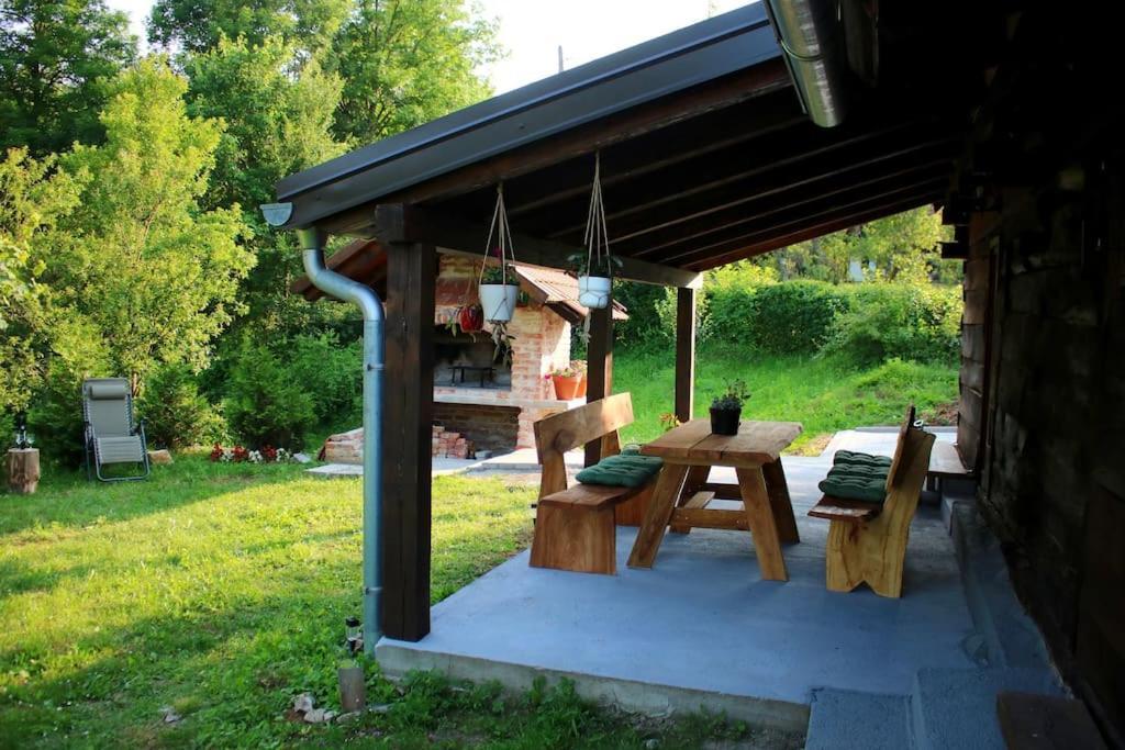 Holiday Home The Hive Слуни Экстерьер фото
