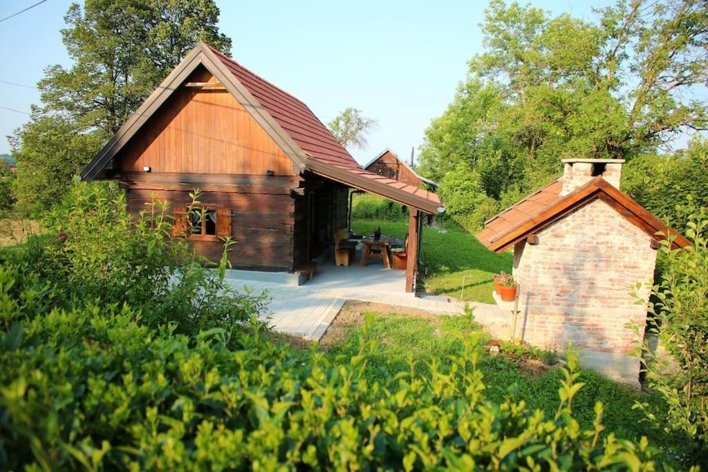 Holiday Home The Hive Слуни Экстерьер фото